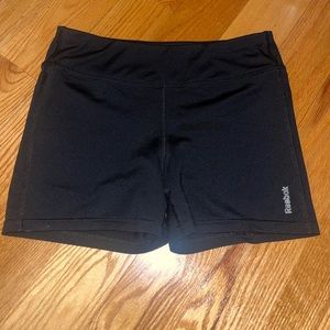 Reebok Volleyball Shorts Black Size L (12-14)